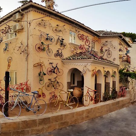 La Casa De Las Bicicletas Cazorla Exterior photo